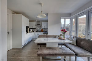 Kitchen/Diner- click for photo gallery